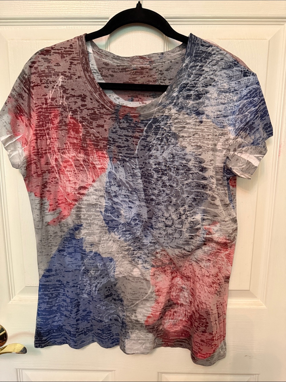 Women's Abstract Short Sleeve Tee in Red, Blue & Gray